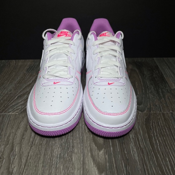 Nike Air Force 1 07 Low Contrast Stitch Fuchsia - Picture 7 of 11